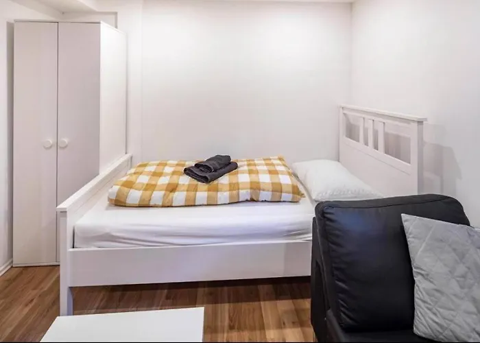 Cityloft Kassel 1 - Zentrale Unterkunft Fuer Gruppen Bis 7 Personen - Parkplatz - Netflix