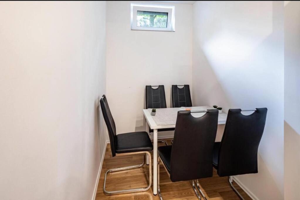 Cityloft Kassel 1 - Zentrale Unterkunft Fuer Gruppen Bis 7 Personen - Parkplatz - Netflix * Kassel