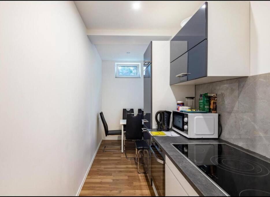 Apartment Cityloft Kassel 1 - Zentrale Unterkunft Fuer Gruppen Bis 7 Personen - Parkplatz - Netflix Kassel